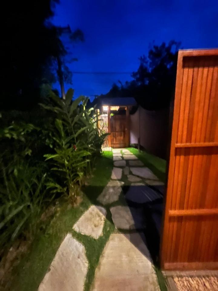 Casa Fiji - Suites Luxo - Praia De Itamambuca - Ao Lado Da Praia Ubatuba Exterior photo